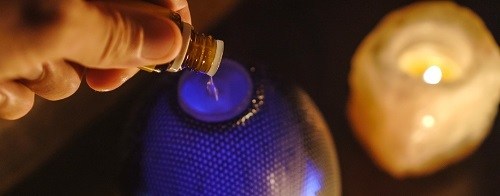 essential oils in humidifier